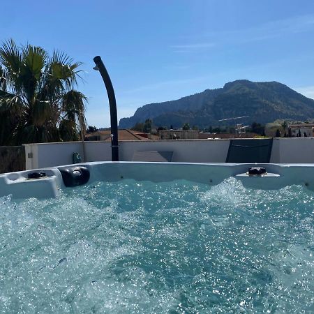 Ferienwohnung Flat With Jacuzzi - Casa Pia Mondello Exterior foto