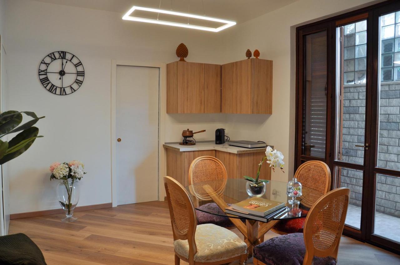Ferienwohnung Flat With Jacuzzi - Casa Pia Mondello Exterior foto